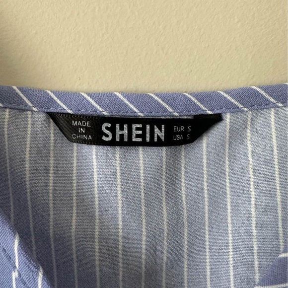 Blue striped set - Picture 2 of 4